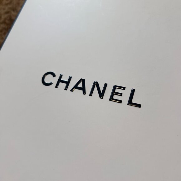CHANEL Authentic Chanel Empty Gift Box New Condition 8.75"X8.75"X4" - Picture 8 of 8
